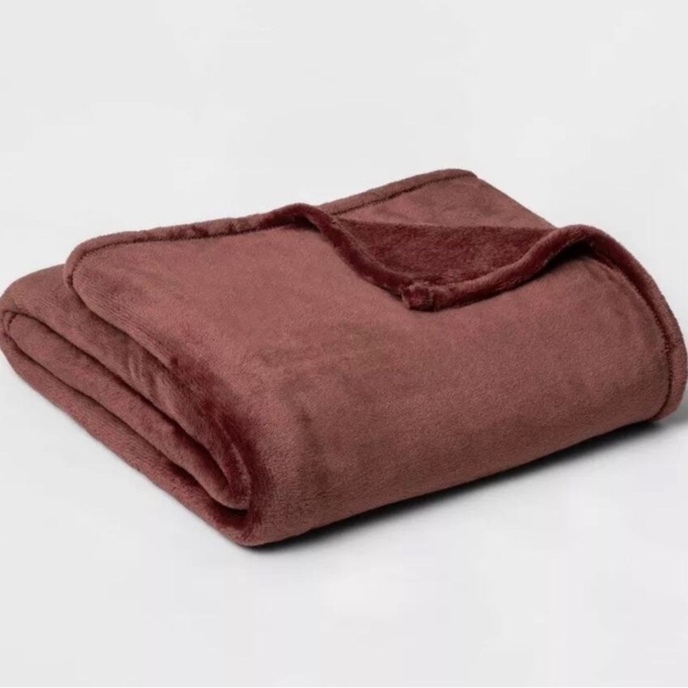 KING Microplush Bed Blanket - Threshold berry color